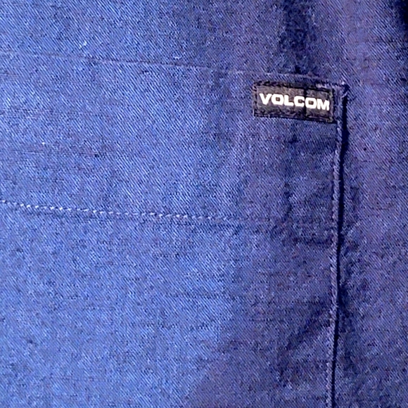 Volcom - Picture 3 of 6